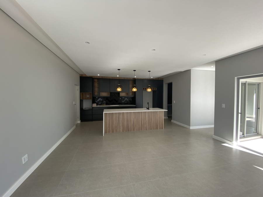 4 Bedroom Property for Sale in Sandown Western Cape